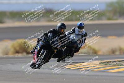 media/Oct-08-2022-SoCal Trackdays (Sat) [[1fc3beec89]]/Turn 14 (1050am)/